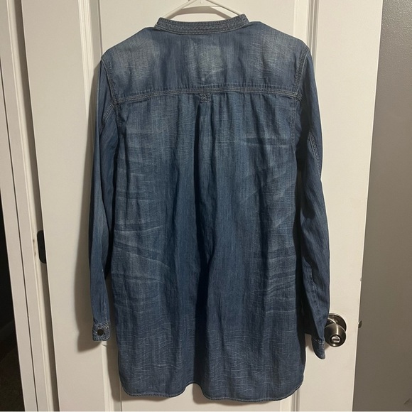 Gap shirt dress. Women’s size M/L
Blue jean - Picture 6 of 10